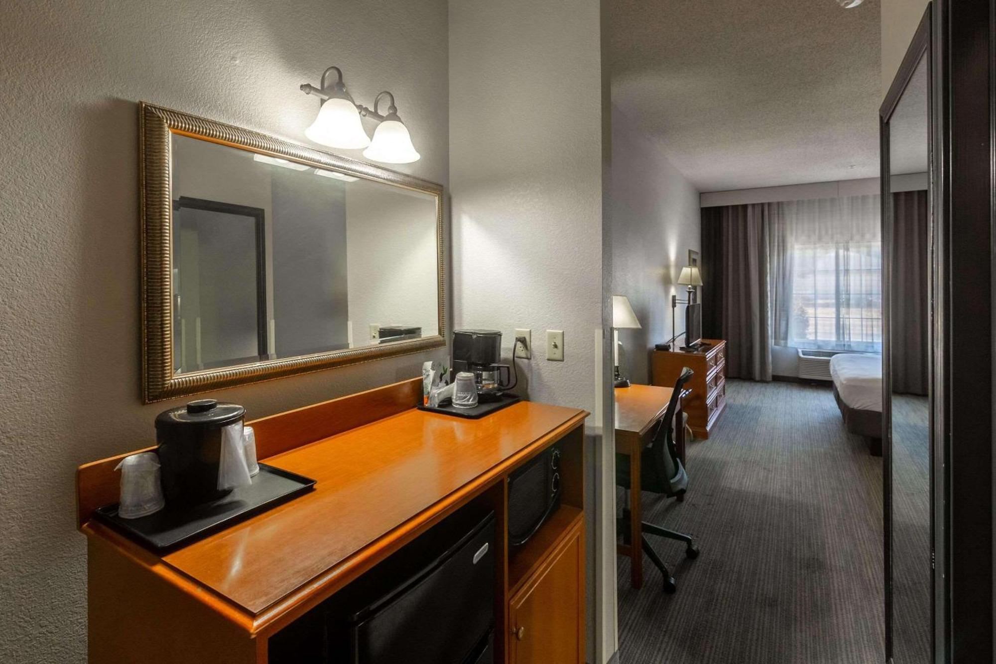 Country Inn & Suites By Radisson, El Dorado, Ar Eksteriør bilde